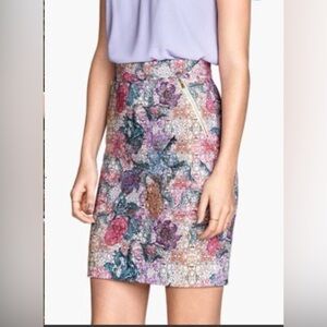 H&M Multicolor Floral Pencil Skirt - size 8